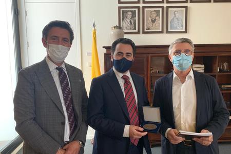 Professor Carlos Robalo Cordeiro, Dr. Miguel Pavão e Professor Francisco do Vale