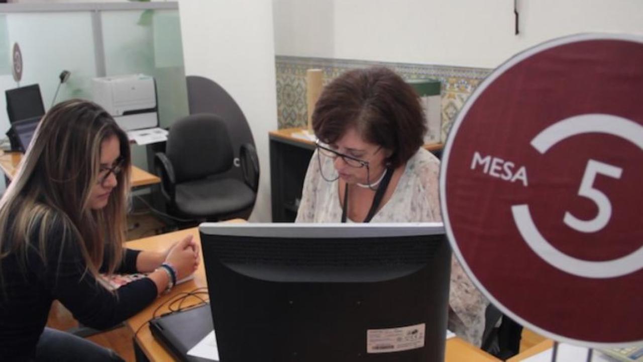 Atendimento ao Estudante nos Serviços Académicos da UC