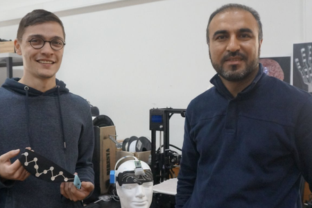 Manuel Reis Carneiro e Mahmoud Tavakoli, investigadores do DEEC/UC