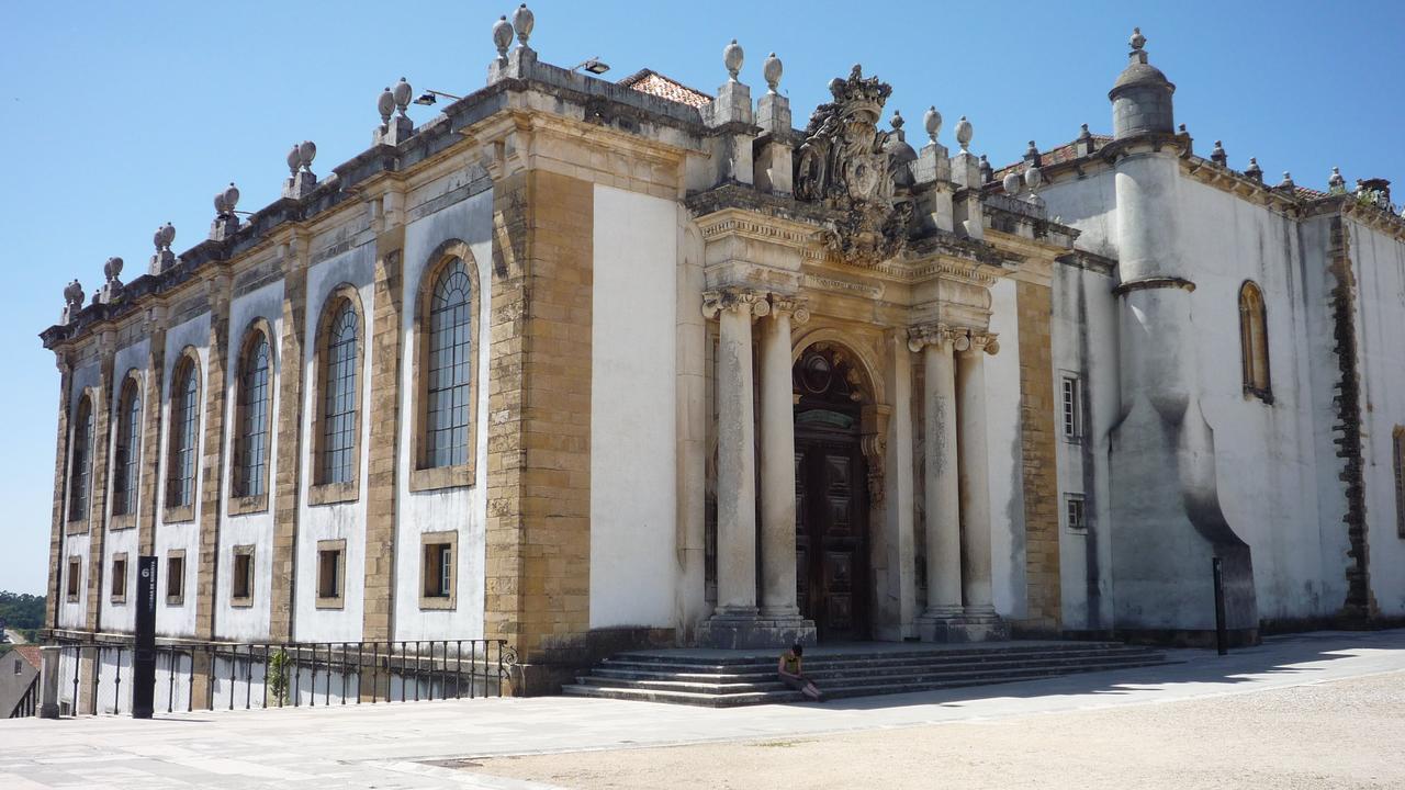 Biblioteca Joanina